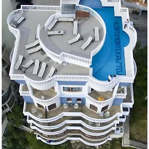 Monte Cristo With Rooftop Pool Hotel Sarande
